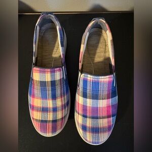 Dansko Women’s Belle Madras pink and blue plaid slip ons size 39/ 8.5-9